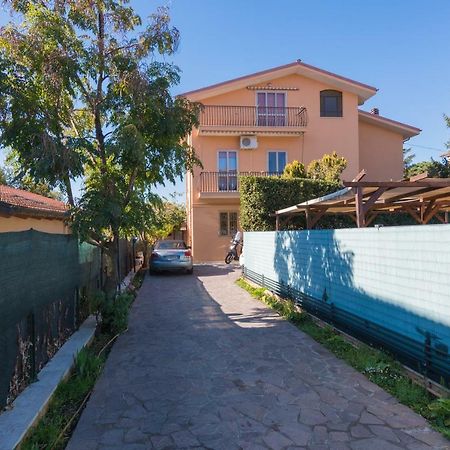 רומא Travelershome Ciampino&Morena Guesthouse מראה חיצוני תמונה