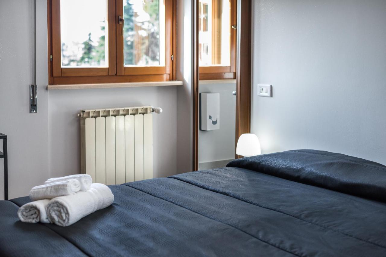 רומא Travelershome Ciampino&Morena Guesthouse מראה חיצוני תמונה