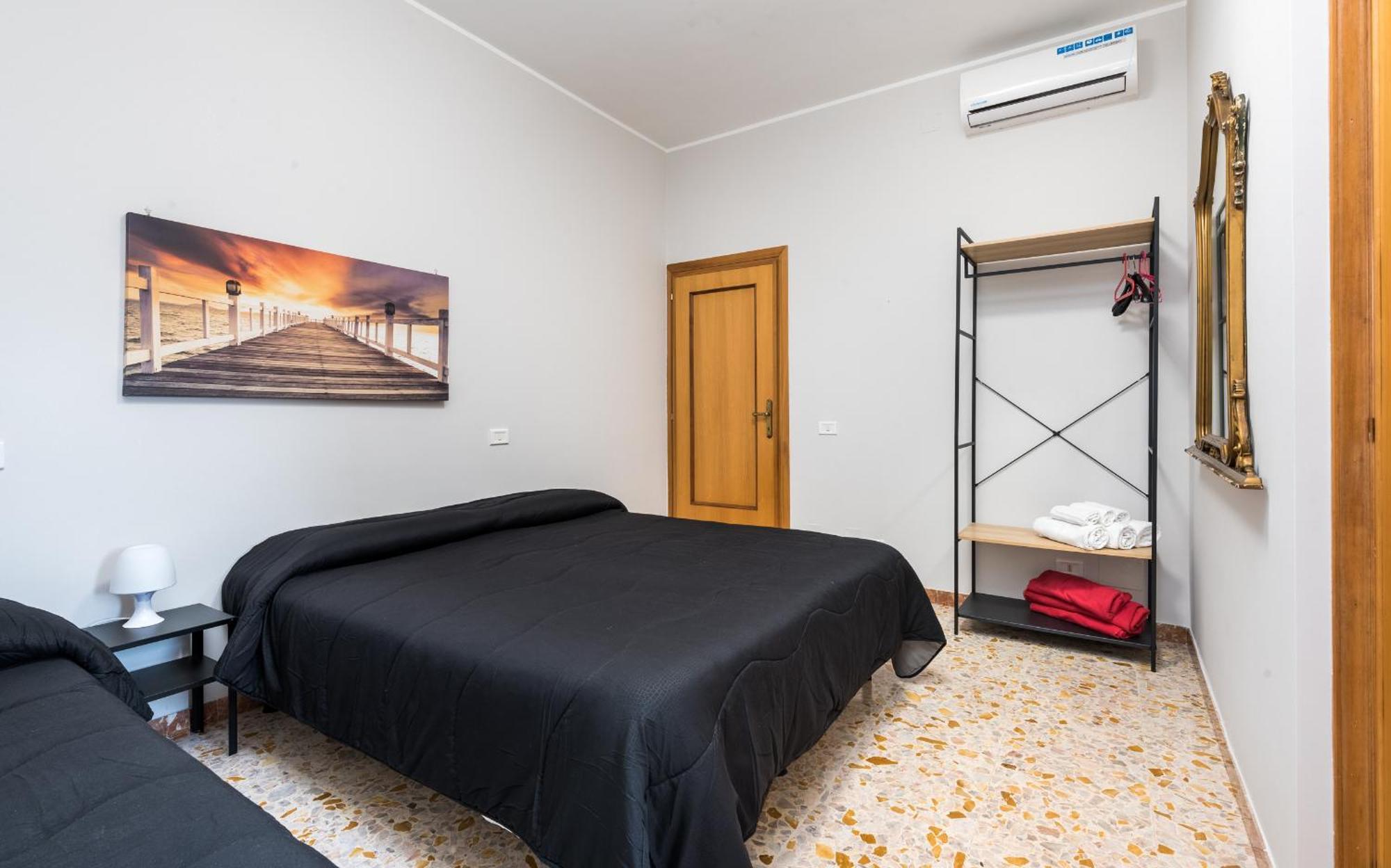רומא Travelershome Ciampino&Morena Guesthouse מראה חיצוני תמונה